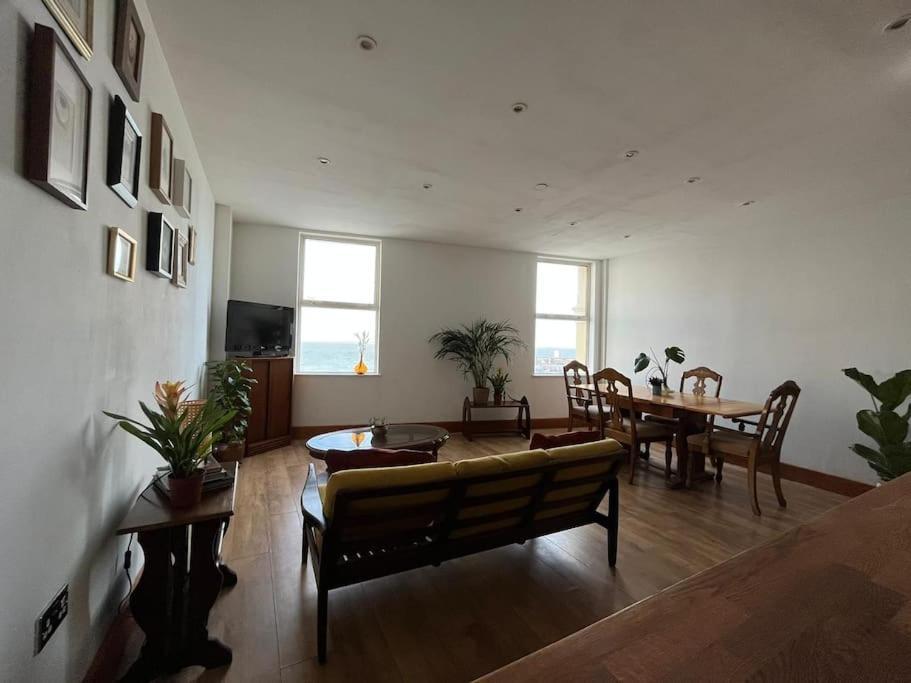 Margate Sea Front Apartment Exterior foto